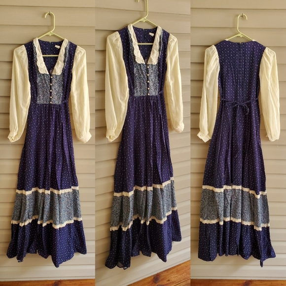 SOLD - Picture 3 of 4